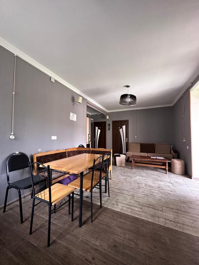 Guest House Chavchavadze N23 カズベギ エクステリア 写真